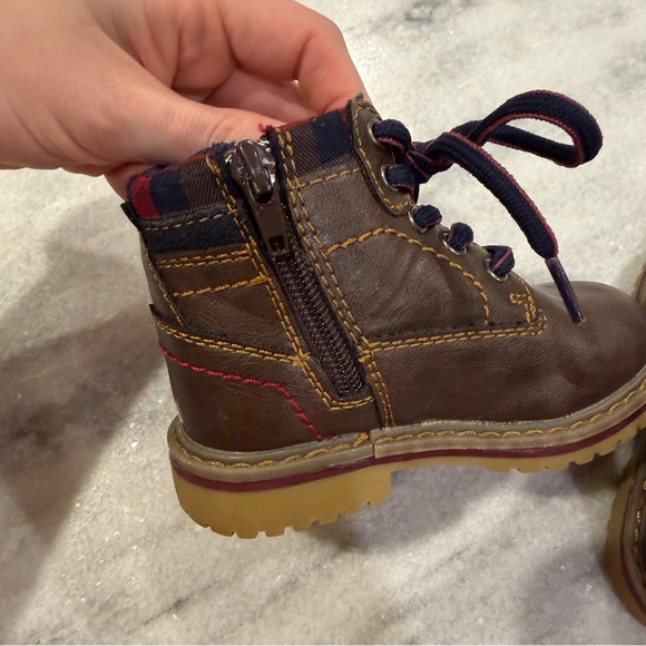 Stone Canyon Baby Toddler Boy Brown Boots Side Zipper Size 5.5T Unworn - Picture 6 of 8
